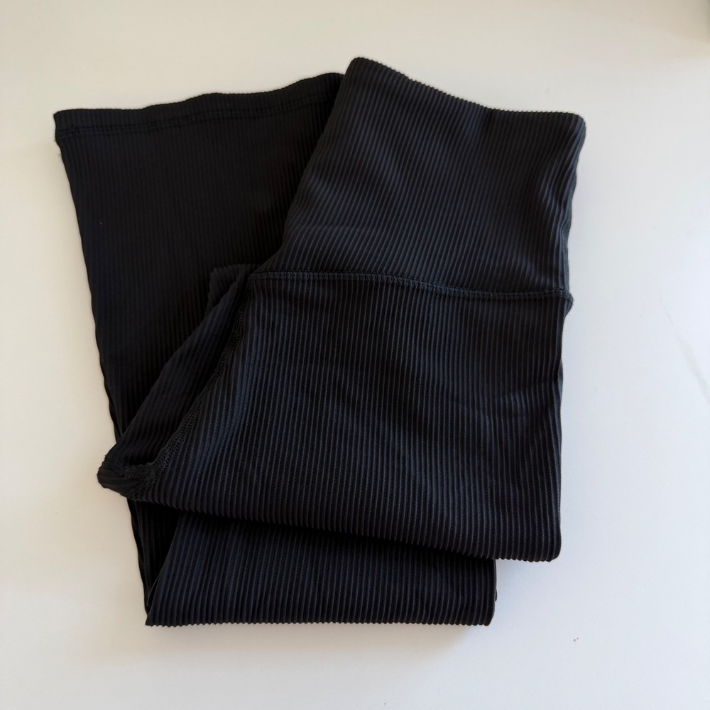 Athleta Elation Rib Crop Flare Legging Pants Black Women's Small yoga actuve